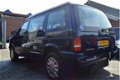 Chrysler Voyager - 3.3I SE rolstoelvervoer perfect 139775 kilometer N.A.P - 1 - Thumbnail