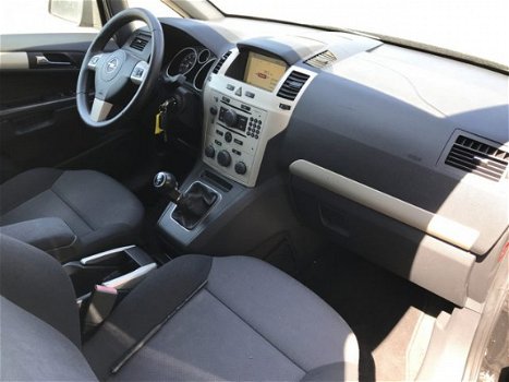 Opel Zafira - 1.6 Business | Cruise Control | Radio/CD | LM Velgen | Navigatie | Parkeersensoren | E - 1