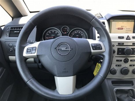 Opel Zafira - 1.6 Business | Cruise Control | Radio/CD | LM Velgen | Navigatie | Parkeersensoren | E - 1