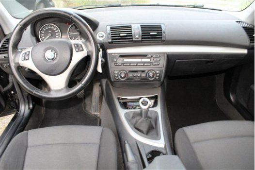 BMW 1-serie - 118d High Executive Airco 6 Bak - 1