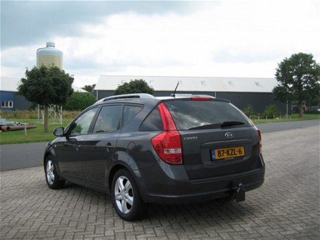 Kia Cee'd - 1.4 CVVT X-ecutive bj.2010, 114.000km, airco, cruise, inr.mog - 1