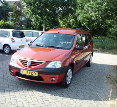 Dacia Logan MCV - 1.6-16V Lauréate nieuwe distributesnaar Airco rijklaar - 1