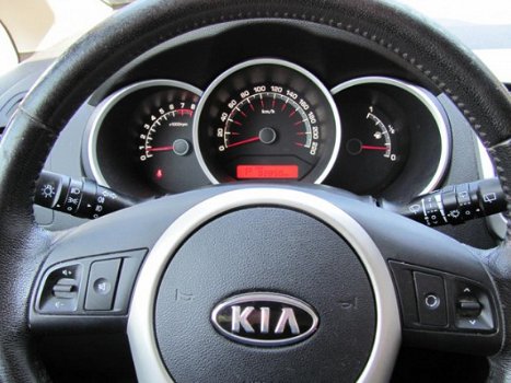 Kia Venga - 1.6 CVVT X-ecutive Automaat Airco - 1