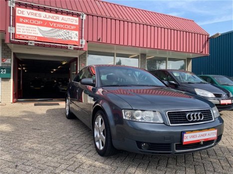 Audi A4 - 2.0 NWE APK, goed werkende airco en boekjes aanwezig - 1