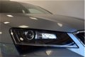 Skoda Superb Combi - 1.6 TDI Business Clima/LED/Navigatie(groot)Xenon/Top staat 120PK APK t/m 10-01- - 1 - Thumbnail