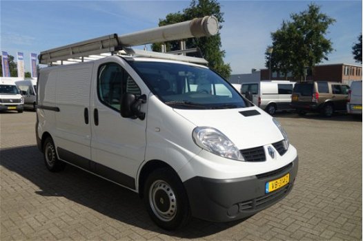 Renault Trafic - 2.0 dCi T27 L1H1 Eco glasresteel / lease vanaf € 183 / airco / cruise / navi / trek - 1