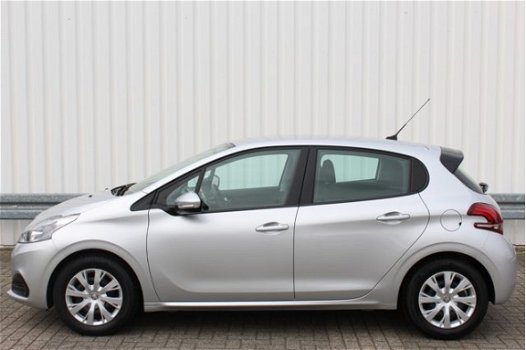 Peugeot 208 - 1.2 Puretech 82pk 5D Active NAVI - 1