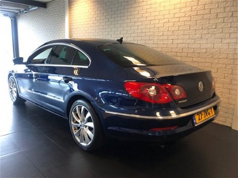 Volkswagen Passat - 1.8 TFSI 118KW Highline - 1