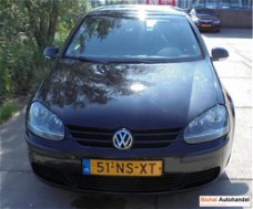 Volkswagen Golf - 1.6 16V FSI Sportline