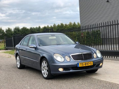 Mercedes-Benz E-klasse - 350 Avantgarde Cruise, PDC YOUNGTIMER - 1