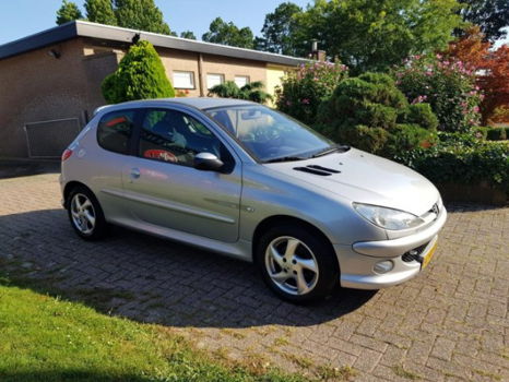 Peugeot 206 - 1.6 16V, AIRCO, NIEUWE DISTRIBUTIERIEM - 1