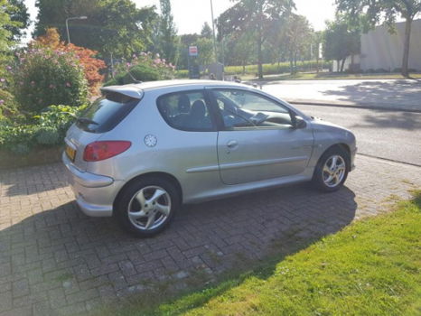 Peugeot 206 - 1.6 16V, AIRCO, NIEUWE DISTRIBUTIERIEM - 1