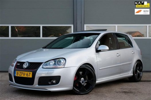 Volkswagen Golf - 2.0 TFSI GTI Edition 30 230PK | Schuifdak | Zeer nette auto - 1