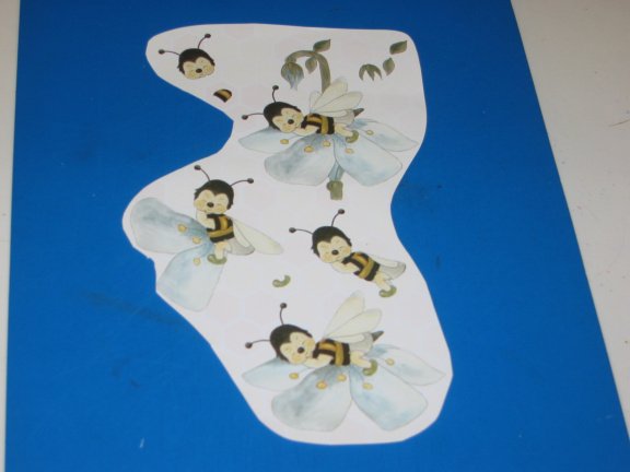 3D plaatjes --- BIJ LIGT LEKKER te SLAPEN op een BLOEM - nr. 1