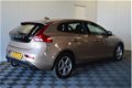 Volvo V40 - 1.6 T3 // NAVI CAMERA TREKHAAK CRUISE CLIMA PDC - 1 - Thumbnail