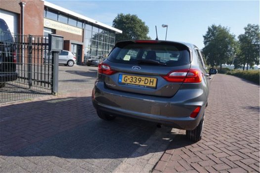 Ford Fiesta - 1.0 EcoBoost 100pk Titanium AUTOMAAT 1E EIG NAVI CRUISECONTROL PARKEERSENSOREN BLUETOO - 1