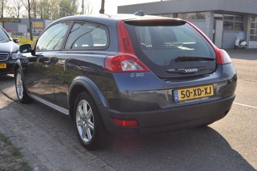 Volvo C30 - 2.0i 16v 145pk KINETIC/CLIMA AIRCONDITIONING/LM-VELGEN/2e EIGENAAR/131.793km NAP/nieuweA - 1