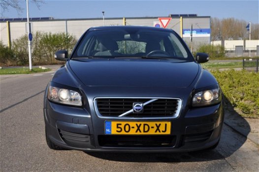 Volvo C30 - 2.0i 16v 145pk KINETIC/CLIMA AIRCONDITIONING/LM-VELGEN/2e EIGENAAR/131.793km NAP/nieuweA - 1