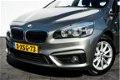 BMW 2-serie Active Tourer - 218i 136pk Executive Full map navigatie/ Sportstoelen/ Climate control/ - 1 - Thumbnail