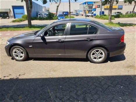 BMW 3-serie - 318i High Executive - 1