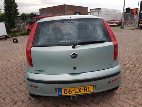 Fiat Punto - 1.4-16V Emotion Airco 5drs Radio.cd speler facelift - 1