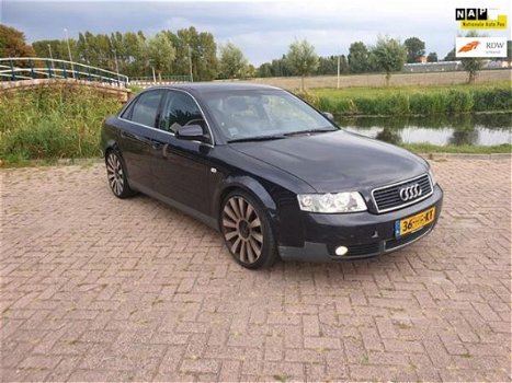 Audi A4 - 2.0 18inch RS velgen Facelift model - 1