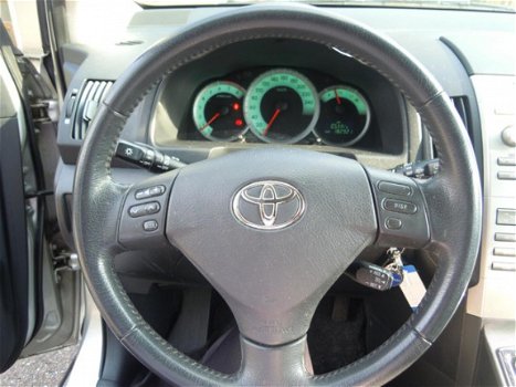 Toyota Verso - 1.8 VVT-i Terra 7p - 1