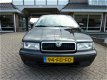 Skoda Octavia - 1.6 SLXi TREKHAAK - 1 - Thumbnail