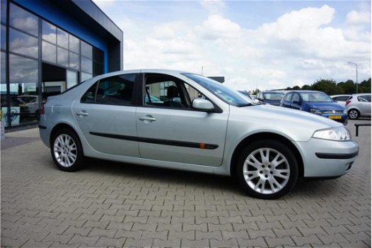 Renault Laguna - 1.8-16V Dynamique Automaat , Navigatie - 1