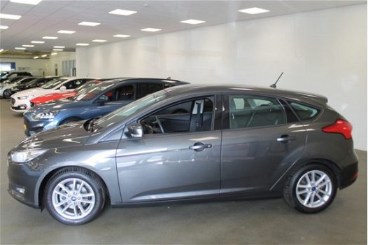 Ford Focus - 1.0 EcoBoost 125pk 5-deurs Lease Edition - 1