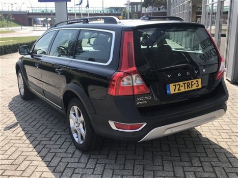 Volvo XC70 - D3 163pk FWD Limited Edition / Luxury Line / Family Line / - 1