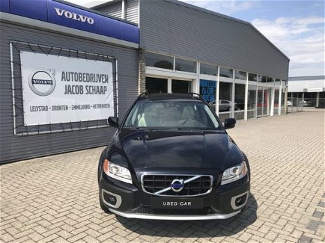 Volvo XC70 - D3 163pk FWD Limited Edition / Luxury Line / Family Line / - 1