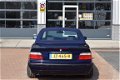 BMW 3-serie Cabrio - 320i Executive Airco, Cruise Control, Lm Velgen, Km 250000 - 1 - Thumbnail