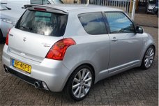 Suzuki Swift - 1.6 Sport Clima, Keyless entry