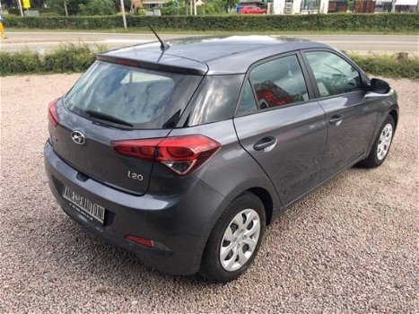 Hyundai i20 - 1.2i 5 drs. Airco - 1