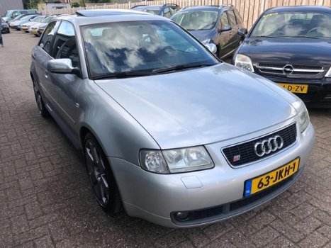 Audi A3 - 1.8 5V T S3 Ambition 240PK - 1