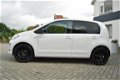 Volkswagen Up! - 1.0 60PK 5D BMT GrUp *opendak* Parkeersensoren - 1 - Thumbnail