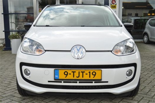 Volkswagen Up! - 1.0 60PK 5D BMT GrUp *opendak* Parkeersensoren - 1