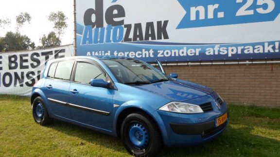 Renault Mégane - 1.6-16V Expression Comfort met apk tot juni 2020 - 1