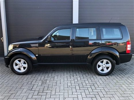 Dodge Nitro - 3.7 V6 4X4 SE - 1