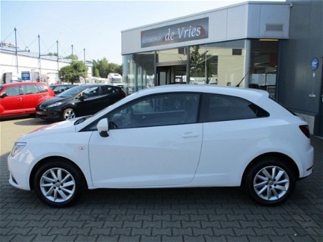 Seat Ibiza - 1.4 Style / Clima / Cruise / Navi / Xenon / Lmv / Stoelverw - 1