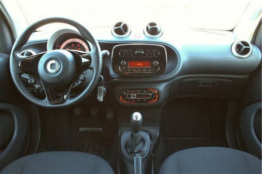 Smart Fortwo - fortwo 1.0 | Business Solution | Pure | Cool & Audio Pakket - 1