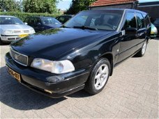 Volvo V70 - 2.5 Exclusive-Line LPG-G3 AIRCO CRUISE APK 6-2020