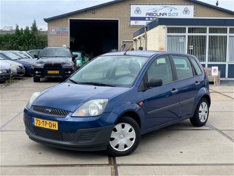 Ford Fiesta - 1.3-8V Champion/Airco/Elek.ramen/C.V - 1