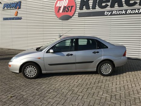 Ford Focus - 1.6-16V Ghia AUTOMAAT goed onderhouden auto - 1