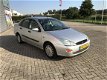 Ford Focus - 1.6-16V Ghia AUTOMAAT goed onderhouden auto - 1 - Thumbnail