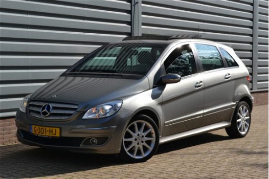 Mercedes-Benz B-klasse - 200 CDI B200 AVANTGARDE LEDER DAK LM-VELGEN + INRUIL MOGELIJK - 1