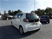 Toyota Aygo - 1.0 12v VVT-i Dynamic - 1 - Thumbnail