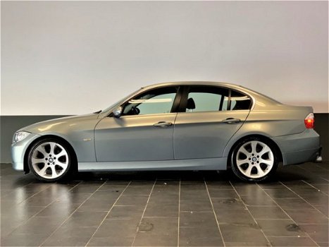 BMW 3-serie - 325i Dynamic Executive|Navi|M Performance uitlaat|Xenon| - 1