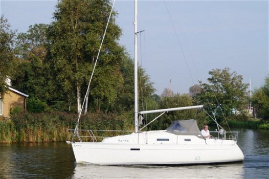 Beneteau Oceanis 281 - 2